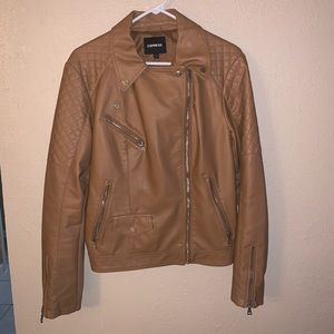 Express jacket good conditions